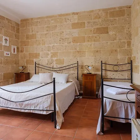 Tenuta San Trifone Feriehus Seclì